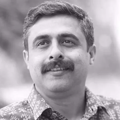 Portrait of Manoj Mathur